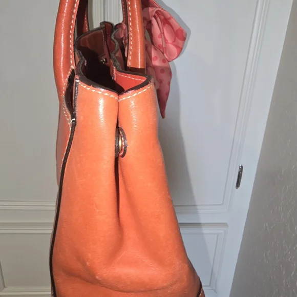 Vintage Coach Madeline purse